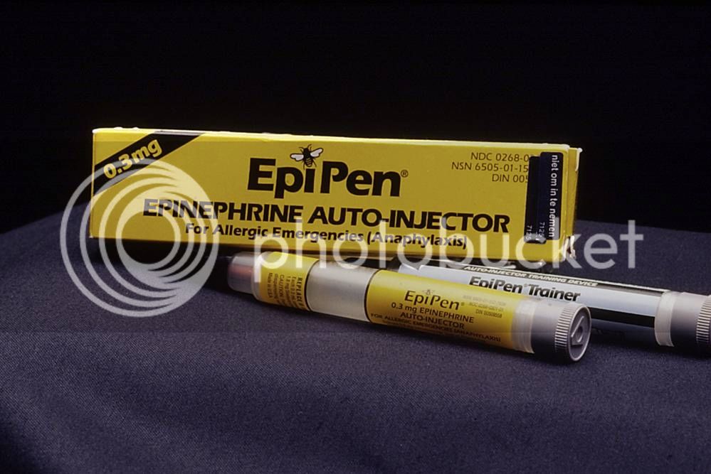 figuur-7-epipen_zps9969a86d.jpg