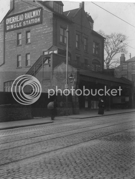 OverheadrailwayDingleStation1900.jpg