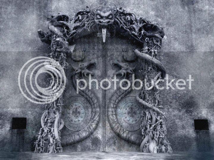 Padmanabhaswamytempledoor_zpsc302eba7.jpg